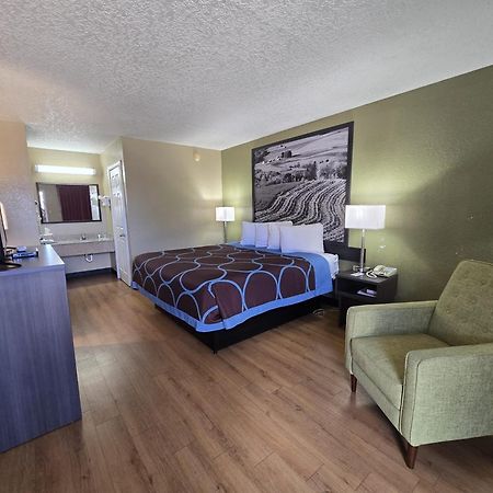 Super 8 By Wyndham Arkadelphia Caddo Valley Area Ngoại thất bức ảnh
