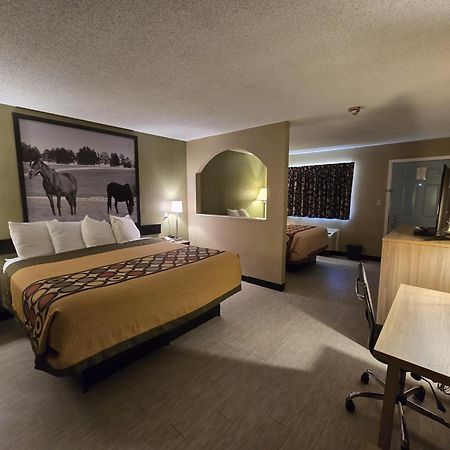 Super 8 By Wyndham Arkadelphia Caddo Valley Area Ngoại thất bức ảnh