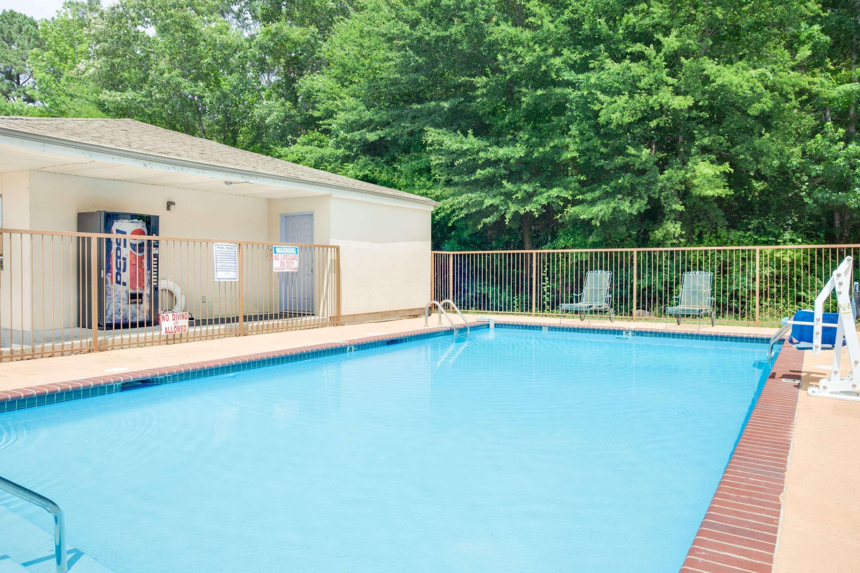 Super 8 By Wyndham Arkadelphia Caddo Valley Area Ngoại thất bức ảnh