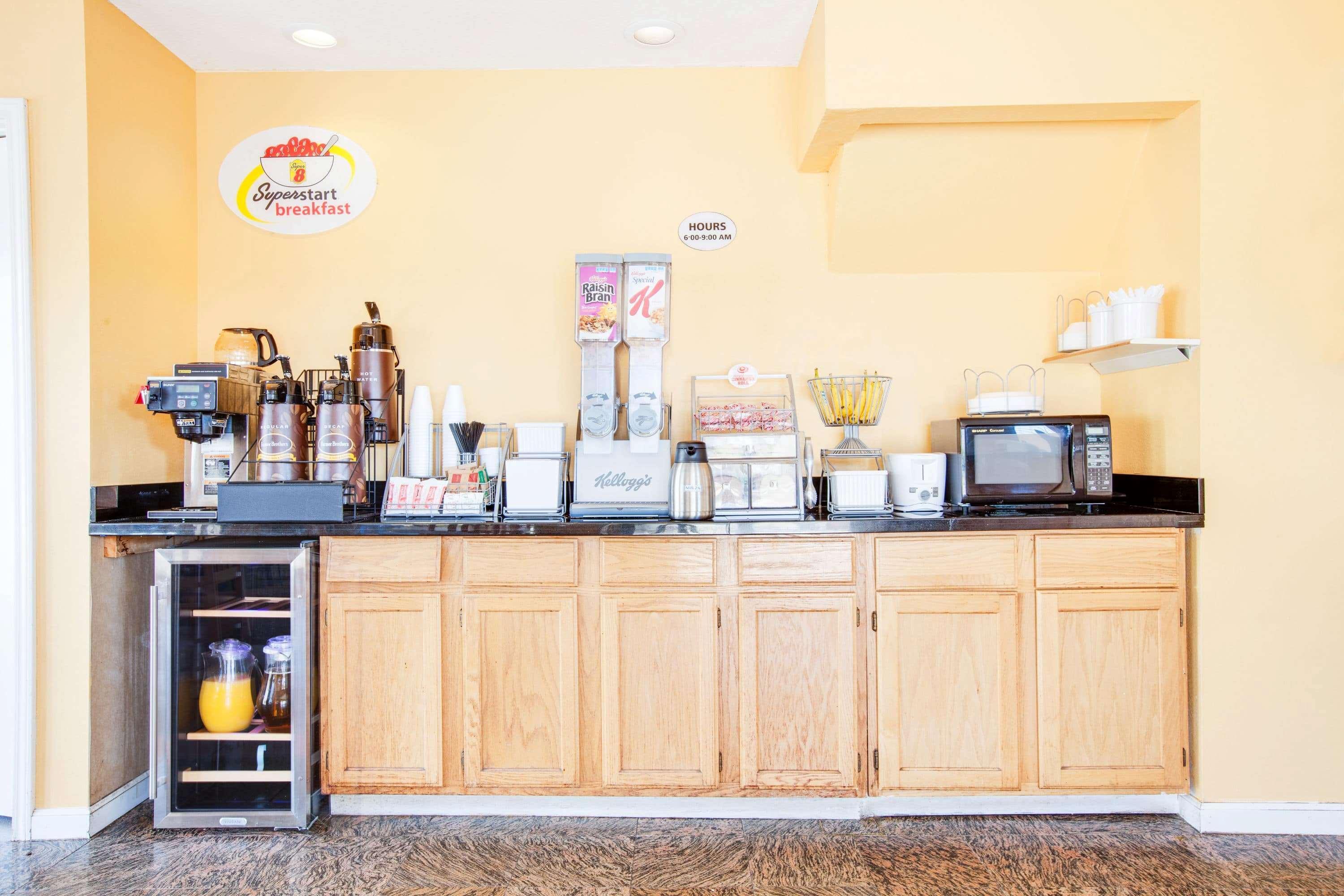 Super 8 By Wyndham Arkadelphia Caddo Valley Area Ngoại thất bức ảnh