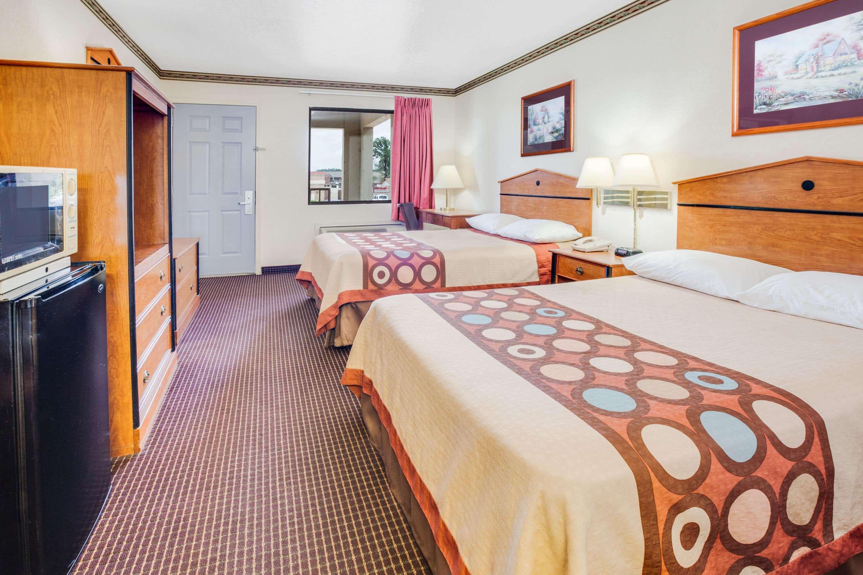 Super 8 By Wyndham Arkadelphia Caddo Valley Area Ngoại thất bức ảnh