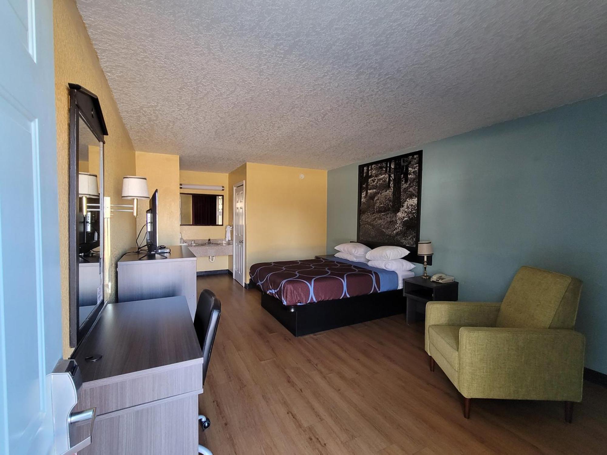 Super 8 By Wyndham Arkadelphia Caddo Valley Area Ngoại thất bức ảnh